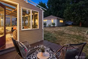 12033 79th Ave S, Seattle, WA 98178 - Photo 2
