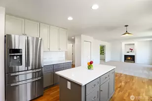 3901 Broadmoor Dr NE, Tacoma, WA 98422 - Photo 12