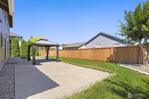 3901 Broadmoor Dr NE, Tacoma, WA 98422 - Photo 26