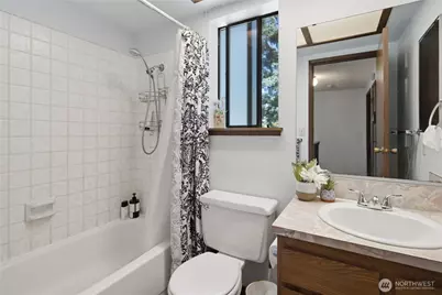 3706 S 255th Place, Kent, WA 98032 - Photo 12