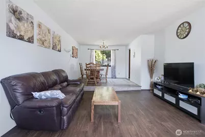 3706 S 255th Place, Kent, WA 98032 - Photo 4