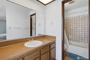 3706 S 255th Pl, Kent, WA 98032 - Photo 16