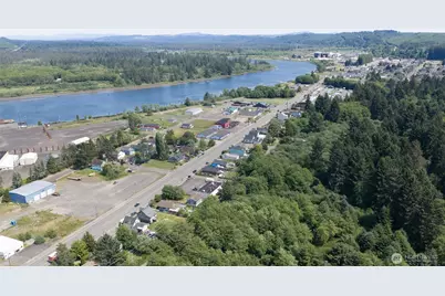 621 S West Boulevard, Aberdeen, WA 98520 - Photo 38