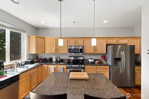 9416 200th St E, Graham, WA 98338 - Photo 6