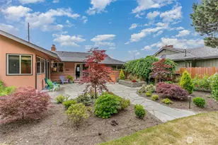 8612 21st Ave NW, Seattle, WA 98117 - Photo 26