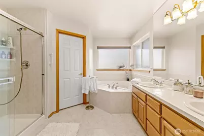 21807 87th Place W, Edmonds, WA 98026 - Photo 26