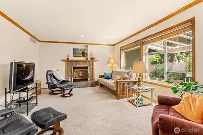 21807 87th Place W, Edmonds, WA 98026 - Photo 18