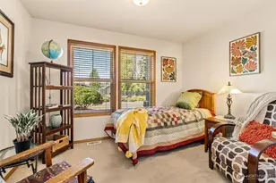 21807 87th Pl W, Edmonds, WA 98026 - Photo 22