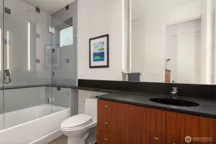 7525 NE 28th Pl, Medina, WA 98039 - Photo 24