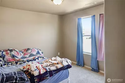 1125 W Sequoia Road, Moses Lake, WA 98837 - Photo 8
