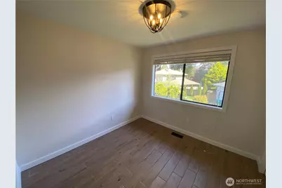 650 Jasmine Place NW, Issaquah, WA 98027 - Photo 18