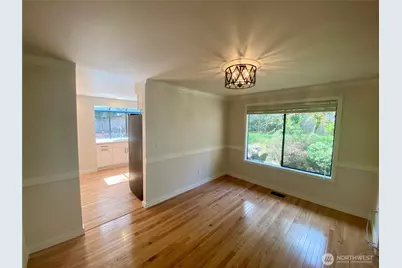 650 Jasmine Place NW, Issaquah, WA 98027 - Photo 4