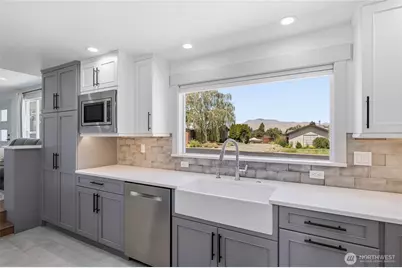 335 Whitebirch Place, Wenatchee, WA 98801 - Photo 8