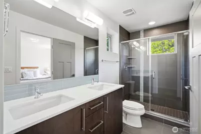 5179 42nd Avenue S, Seattle, WA 98118 - Photo 22