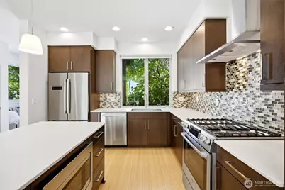 5179 42nd Avenue S, Seattle, WA 98118 - Photo 10