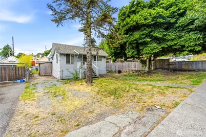 5307 16th Avenue S, Seattle, WA 98108 - Photo 2