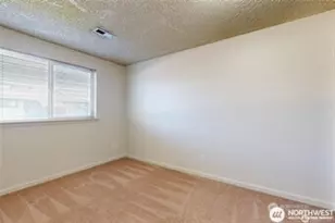 1910 J St, Walla Walla, WA 99362 - Photo 2
