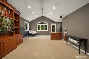 10444 SE 22nd St, Bellevue, WA 98004 - Photo 16