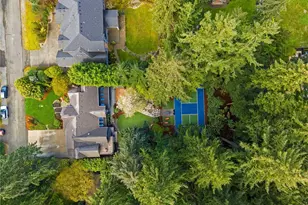 10444 SE 22nd St, Bellevue, WA 98004 - Photo 32