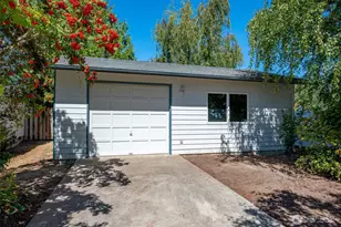 2090 SW Putnam Dr, Oak Harbor, WA 98277 - Photo 36