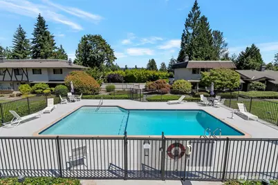17050 Northup Way #25, Bellevue, WA 98008 - Photo 28
