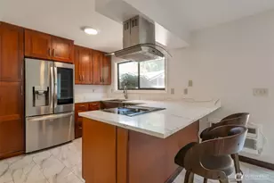 17050 Northup Way, Bellevue, WA 98008 - Photo 8