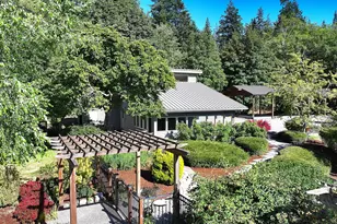 5697 Casper Ct, Langley, WA 98260 - Photo 2