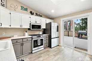 26418 227th Ct SE, Maple Valley, WA 98038 - Photo 10