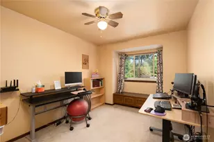 22504 121st St E, Bonney Lake, WA 98391 - Photo 14