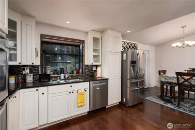 22504 121st Street E, Bonney Lake, WA 98391 - Photo 8