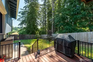 22504 121st St E, Bonney Lake, WA 98391 - Photo 24