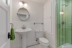 25327 NE 67th Pl, Redmond, WA 98053 - Photo 22
