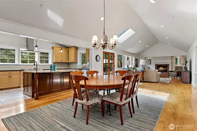25327 NE 67th Place, Redmond, WA 98053 - Photo 10