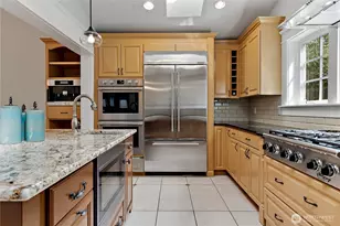 25327 NE 67th Pl, Redmond, WA 98053 - Photo 12