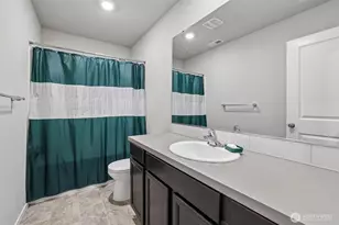 18784 108th Ave E, Puyallup, WA 98374 - Photo 30