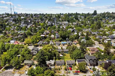215 31st Avenue E, Seattle, WA 98112 - Photo 8