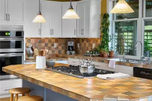 1608 Georgia Pl, Anacortes, WA 98221 - Photo 12