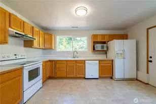1127 204th Pl SE, Bothell, WA 98012 - Photo 24