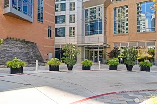 10650 NE 9th Pl, Bellevue, WA 98004 - Photo 34