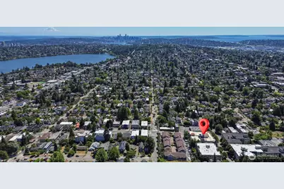 600 N 85th Street #401, Seattle, WA 98103 - Photo 1