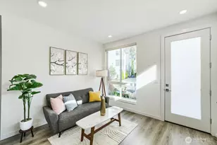 10413 Alderbrook Pl NW, Seattle, WA 98177 - Photo 4