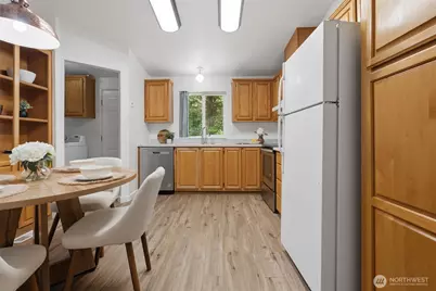 886 Woods Road E, Port Orchard, WA 98366 - Photo 12