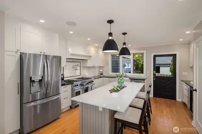 4720 NE 47th Street, Seattle, WA 98105 - Photo 10