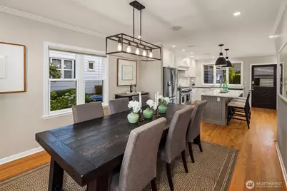 4720 NE 47th Street, Seattle, WA 98105 - Photo 8