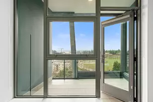 188 Bellevue Way NE, Bellevue, WA 98004 - Photo 28