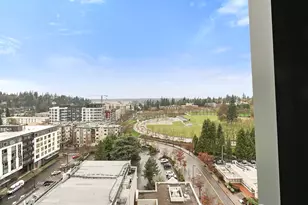 188 Bellevue Way NE, Bellevue, WA 98004 - Photo 30
