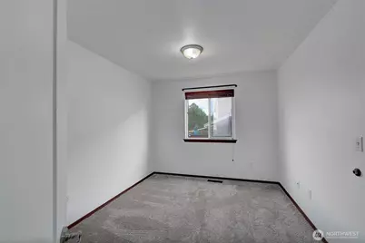 6827 278th St NW, Stanwood, WA 98292 - Photo 34