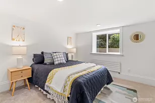 2217 4th Ave N, Seattle, WA 98109 - Photo 26