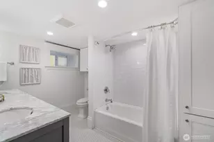 2217 4th Ave N, Seattle, WA 98109 - Photo 28