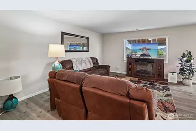 18625 108th Avenue E, Puyallup, WA 98374 - Photo 6